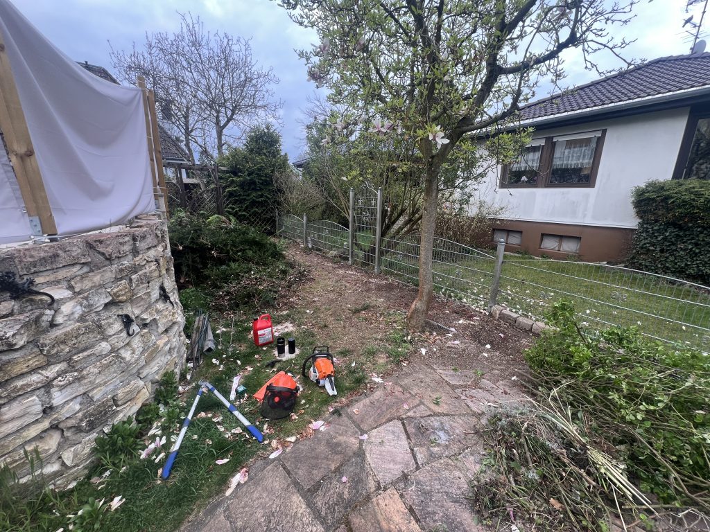 Garten neu gestalten Berlin – Zaunbau und Sichtschutzzaun montieren